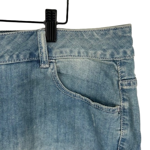 NWT Lane Bryant Boyfriend Distressed Weekend Short Size 22 - Picture 3 of 12